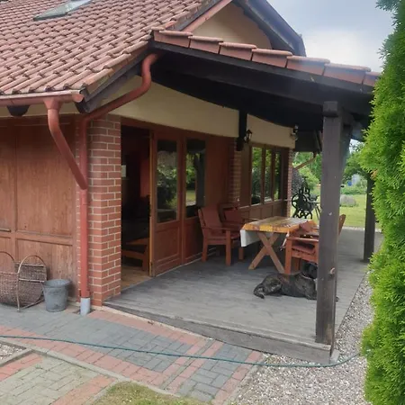 Agroturystyka Nad Stawem Dom W Borach Tucholskich Casa de Férias