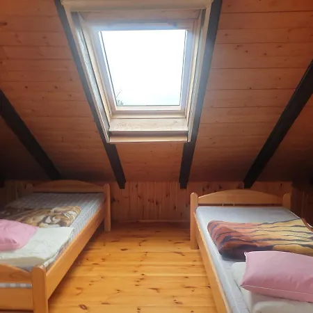 Casa de Férias Agroturystyka Nad Stawem Dom W Borach Tucholskich Wycinki